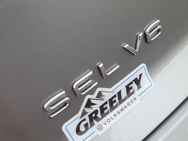 2022 Volkswagen Atlas Cross Sport 3.6L V6 SEL Premium R-Line
