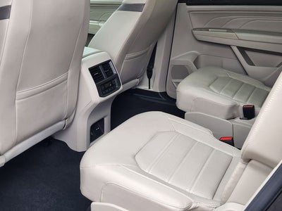 2022 Volkswagen Atlas 3.6L V6 SEL Premium R-Line