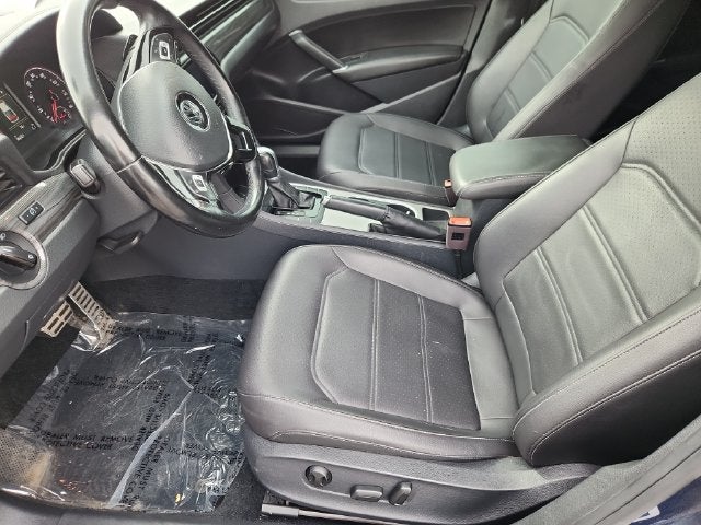 2020 Volkswagen Passat 2.0T R-Line
