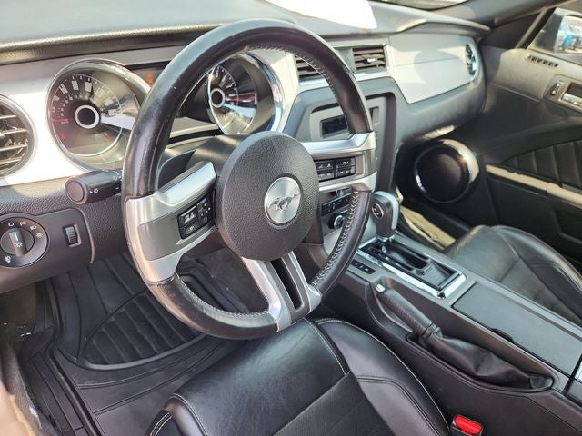 2014 Ford Mustang V6 Premium