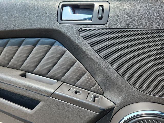 2014 Ford Mustang V6 Premium