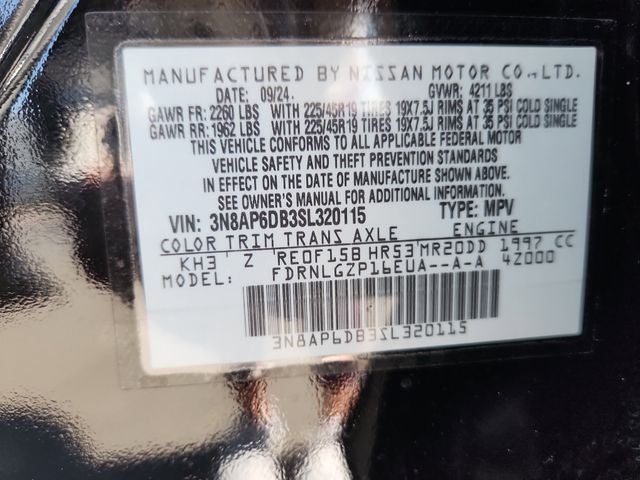 2025 Nissan Kicks SR