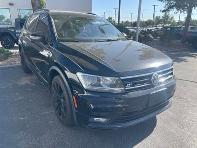 2020 Volkswagen Tiguan SE R-Line Black