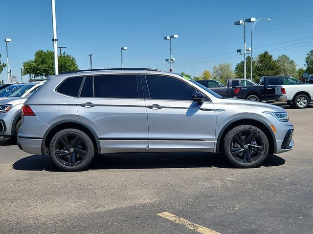 2024 Volkswagen Tiguan SE R-Line Black