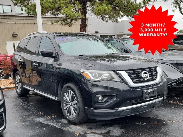 2020 Nissan Pathfinder SV