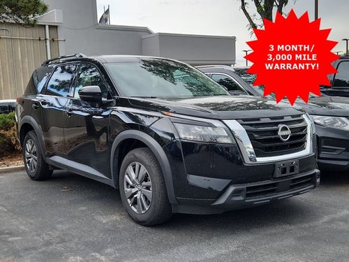 2024 Nissan Pathfinder SV