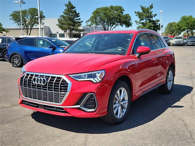 2024 Audi Q3 S line Premium