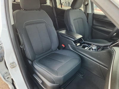 2023 Jeep Grand Cherokee L Laredo 4x4