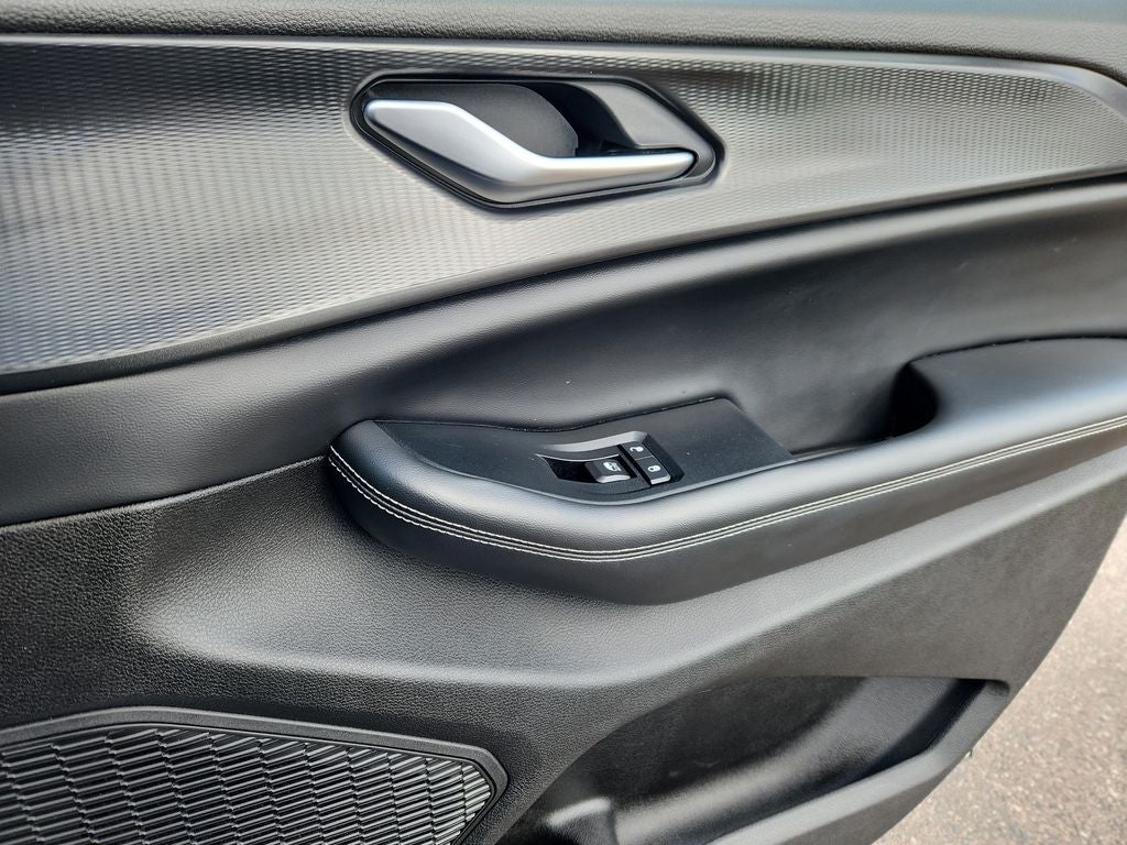 2023 Jeep Grand Cherokee L Laredo 4x4