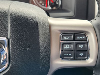 2018 RAM 1500 Laramie Crew Cab 4x4 5'7' Box