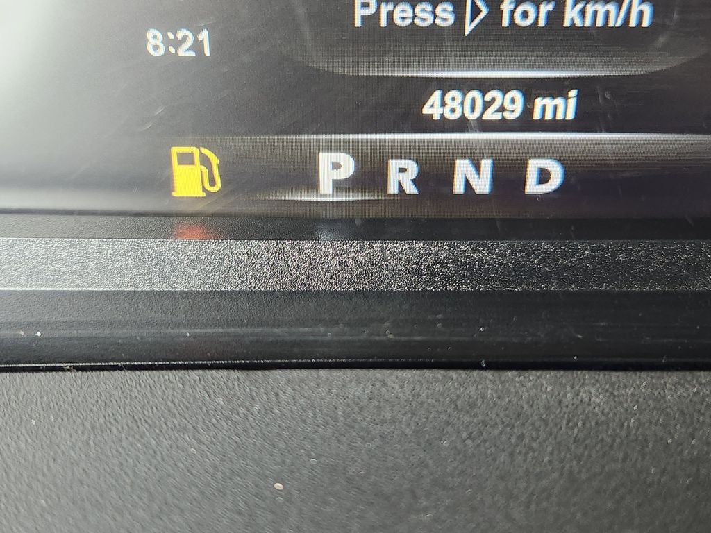 2018 RAM 1500 Laramie Crew Cab 4x4 5'7' Box