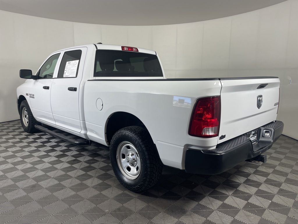 2017 RAM 1500 Tradesman Crew Cab 4x4 6'4' Box