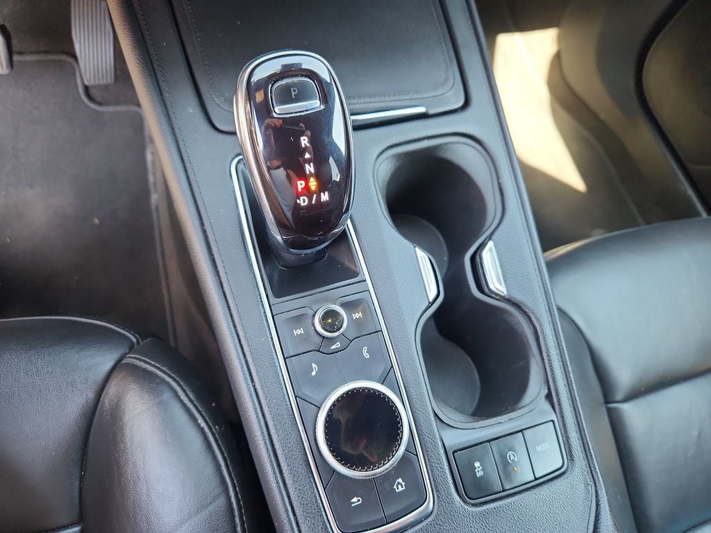 2022 Cadillac XT4 FWD Premium Luxury