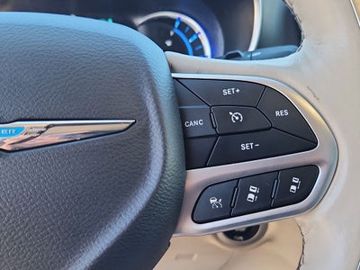 2020 Chrysler Pacifica Hybrid Limited