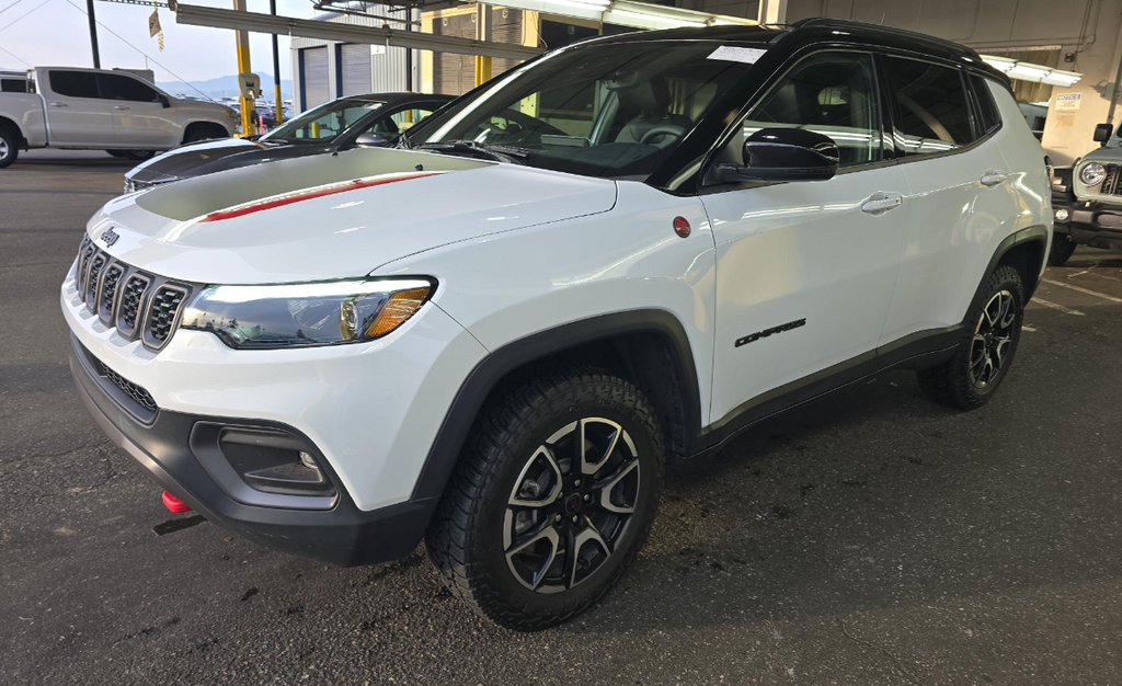 2025 Jeep Compass Trailhawk 4x4