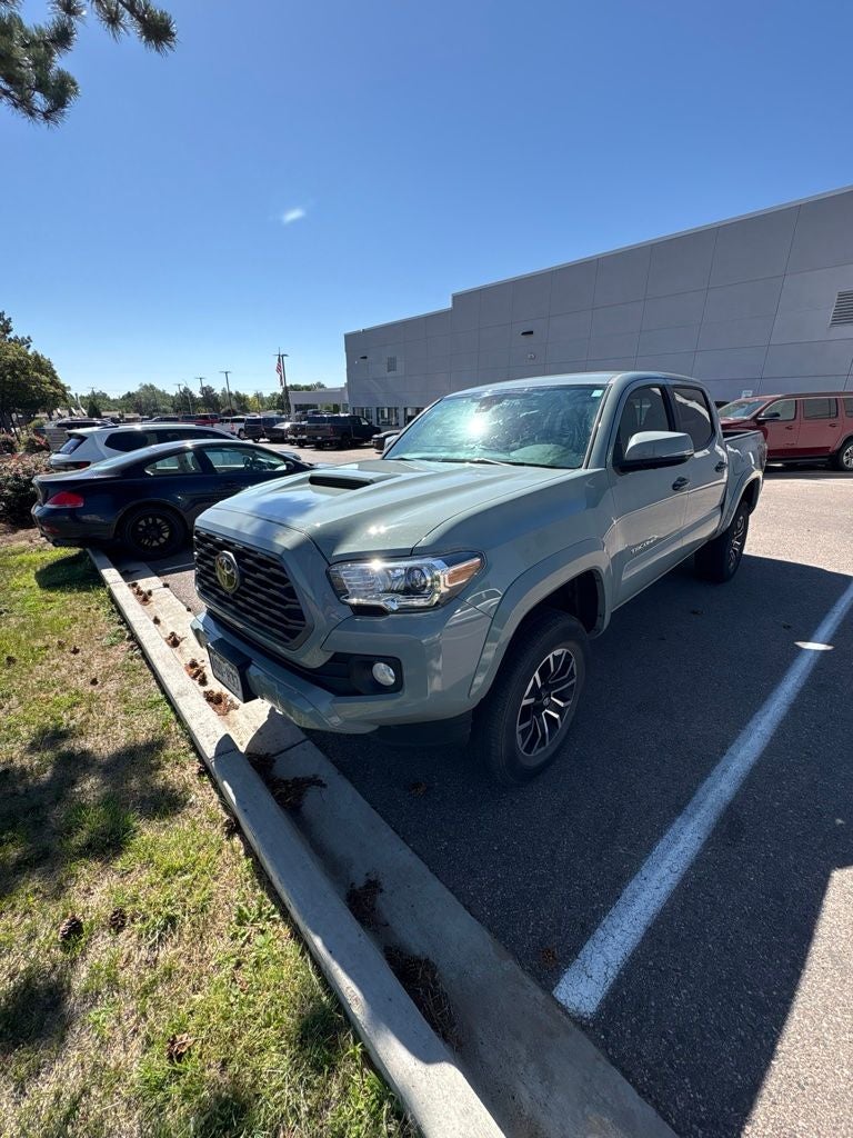 2022 Toyota Tacoma TRD Sport