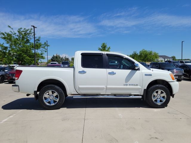 2015 Nissan Titan SV