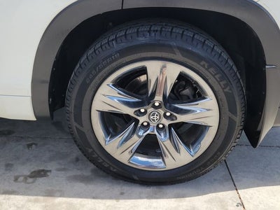 2017 Toyota Highlander Limited Platinum