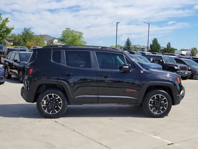 2023 Jeep Renegade Trailhawk