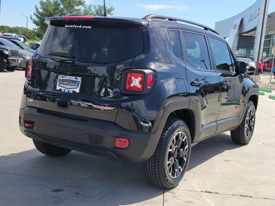 2023 Jeep Renegade Trailhawk