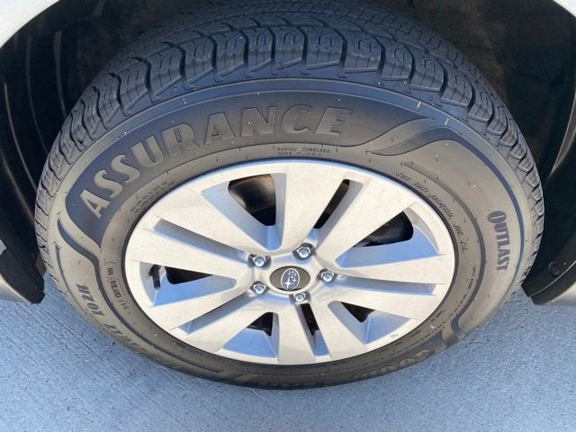 2019 Subaru Outback 2.5i