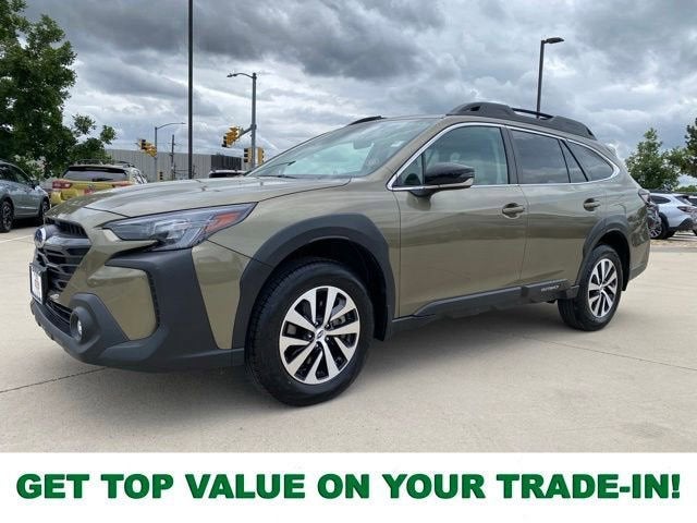 2025 Subaru Outback Premium's photo