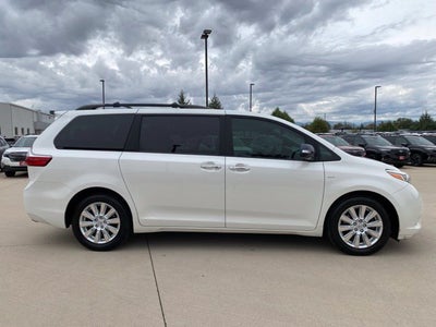2017 Toyota Sienna Limited Premium