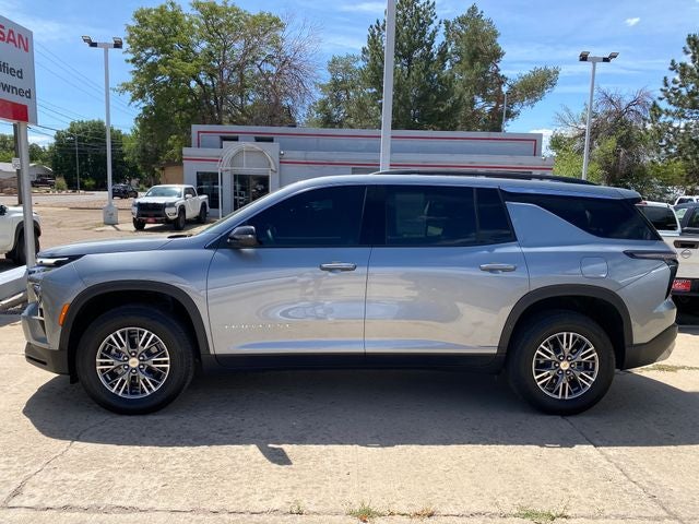 2025 Chevrolet Traverse LT 2LT