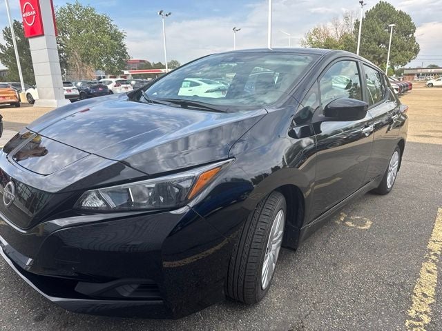 2025 Nissan Leaf S