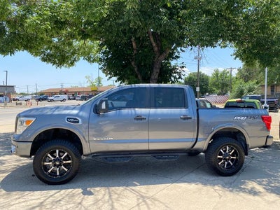 2017 Nissan Titan PRO-4X