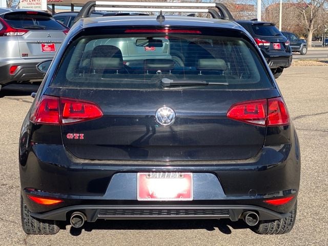 2017 Volkswagen Golf GTI SE