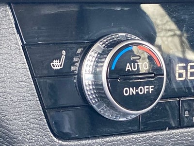 2024 Mitsubishi Outlander Base