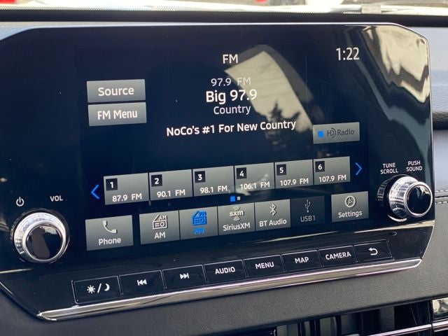 2024 Mitsubishi Outlander Base