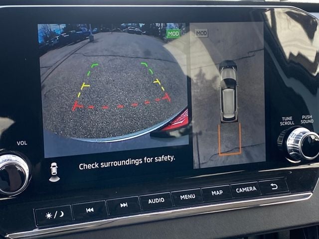 2024 Mitsubishi Outlander Base