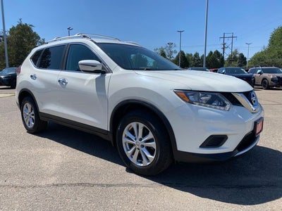 2016 Nissan Rogue SV