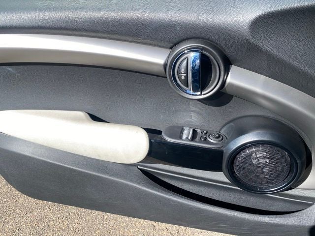 2021 MINI Cooper SE Electric Signature