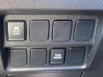 2018 Nissan Pathfinder SV