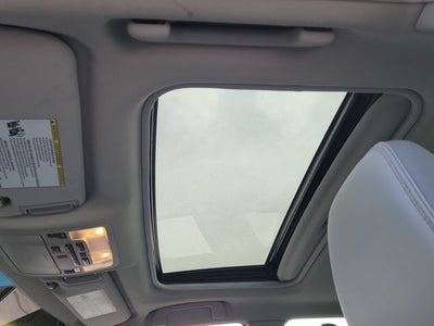 2017 Toyota Camry Hybrid XLE