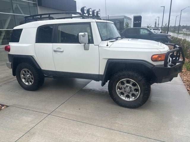 2013 Toyota FJ Cruiser Base