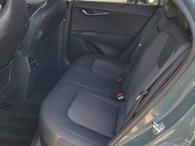2024 Kia Niro Plug-In Hybrid EX