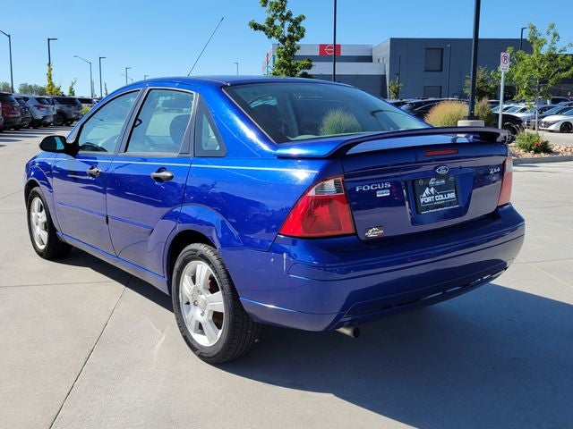 2005 Ford Focus ZX4