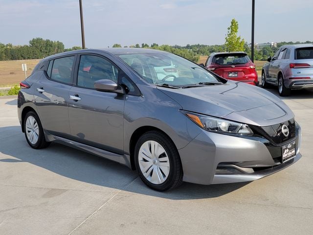 2025 Nissan Leaf S