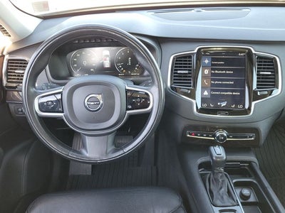 2017 Volvo XC90 T6 Momentum